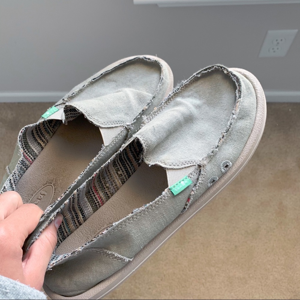 Sanuk Shoes